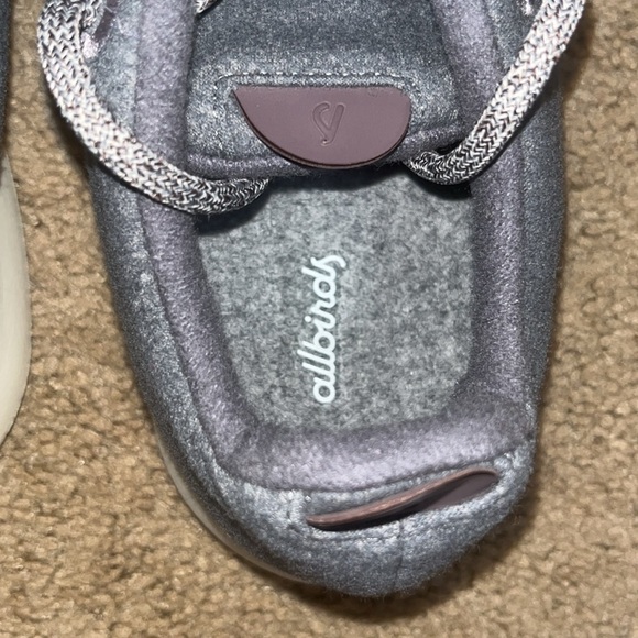 Allbirds Merino Wool Runner Mizzles Limited Edition Gray Cream Sole 13 - Picture 9 of 10